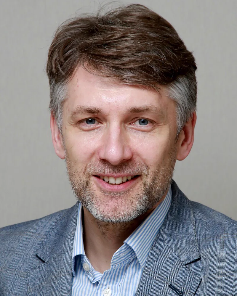 Максим Буев